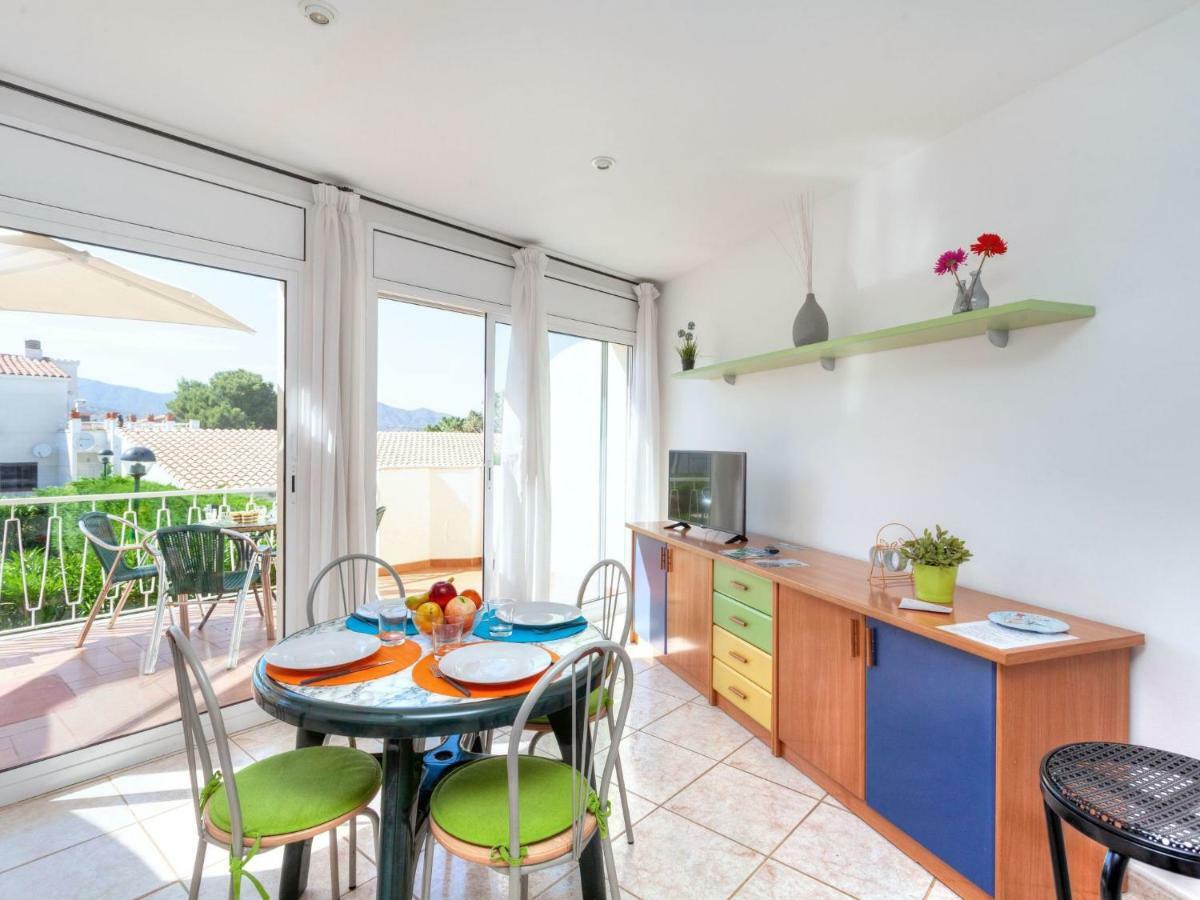 Apartment Palmiers I-10 By Interhome Llança Kültér fotó
